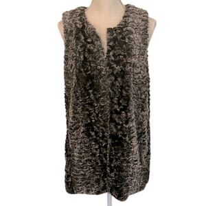 Betsey Johnson Women's Faux Fur Vest TEDDY BEAR- size M